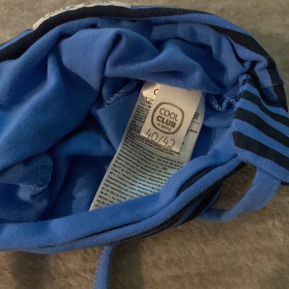 Baby hats . Blue and white - Picture 3 of 9